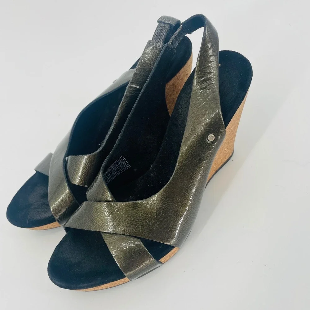UGG Lucianna Metallic Olive Green‎ Leather Cork Wedge Slingback Sandals size 6